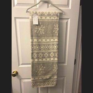 Winter Wonderland Christmas Oversized Throw